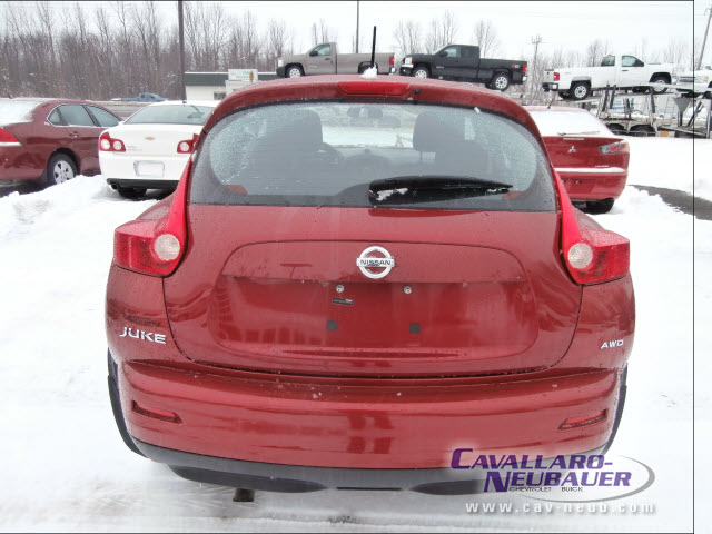 2011 Nissan Juke 4dr Sdn LE Auto (SE) Sedan