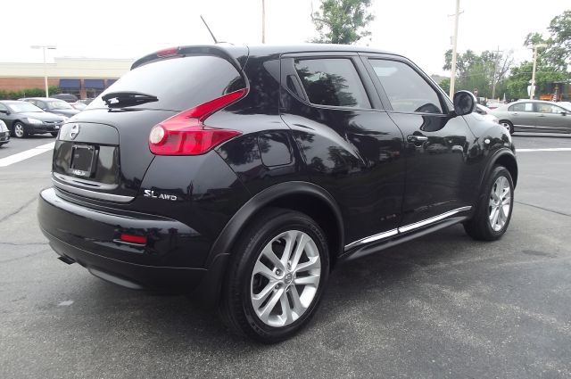 2011 Nissan Juke 2.5S ONE Owner