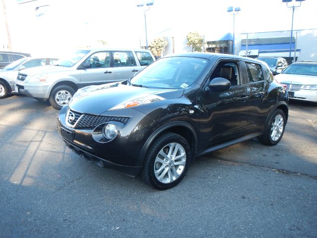 2011 Nissan Juke 2.5S ONE Owner