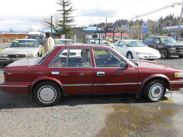 1987 Nissan Maxima 3.5tl W/tech Pkg