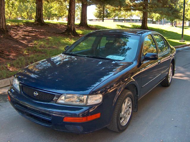 1996 Nissan Maxima Unknown