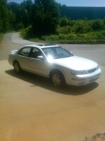 1996 Nissan Maxima Unknown