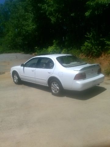 1996 Nissan Maxima Unknown