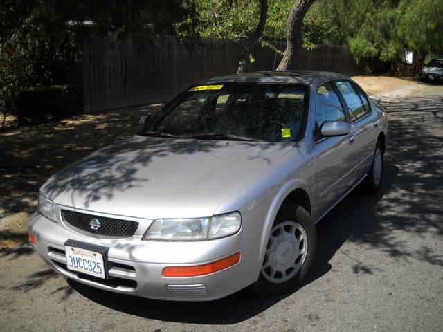 1996 Nissan Maxima 3.0 Quattro