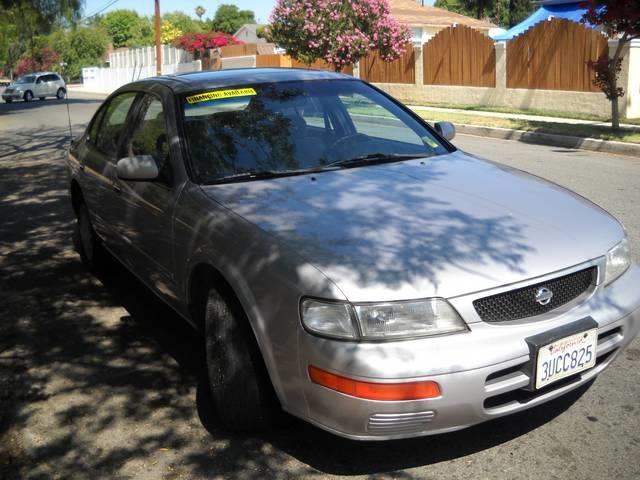 1996 Nissan Maxima 3.0 Quattro