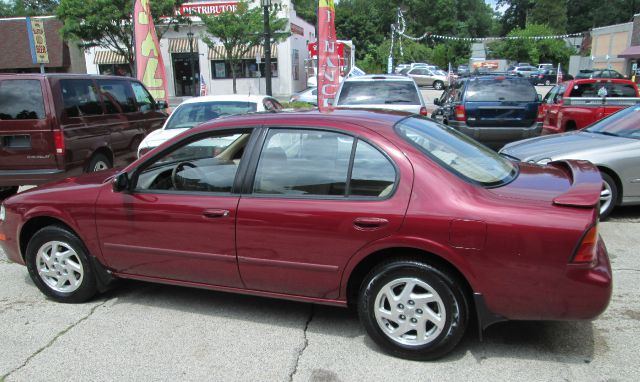 1996 Nissan Maxima SE