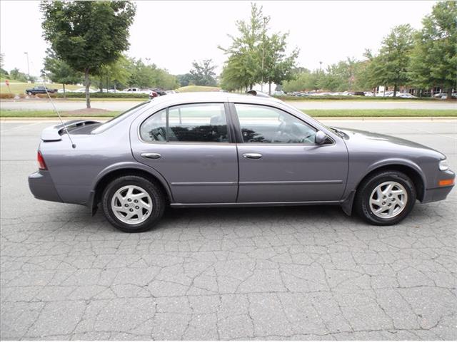 1997 Nissan Maxima Unknown