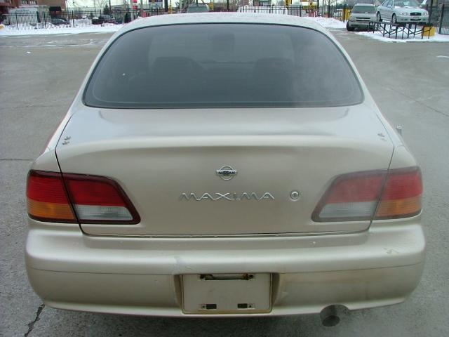 1997 Nissan Maxima Unknown