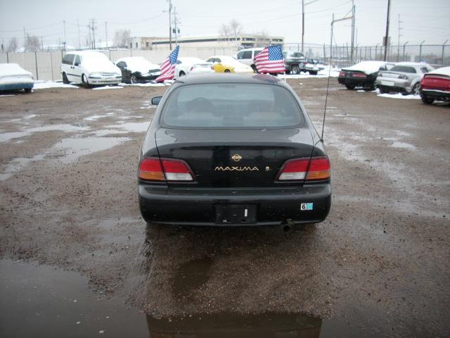 1997 Nissan Maxima 3.0 Quattro