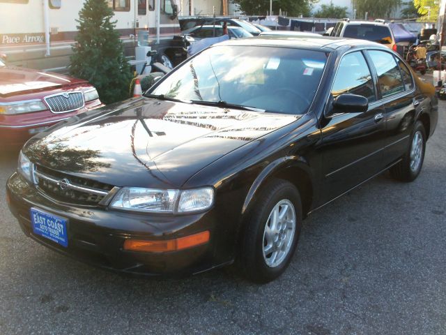 1997 Nissan Maxima 3.0 Quattro