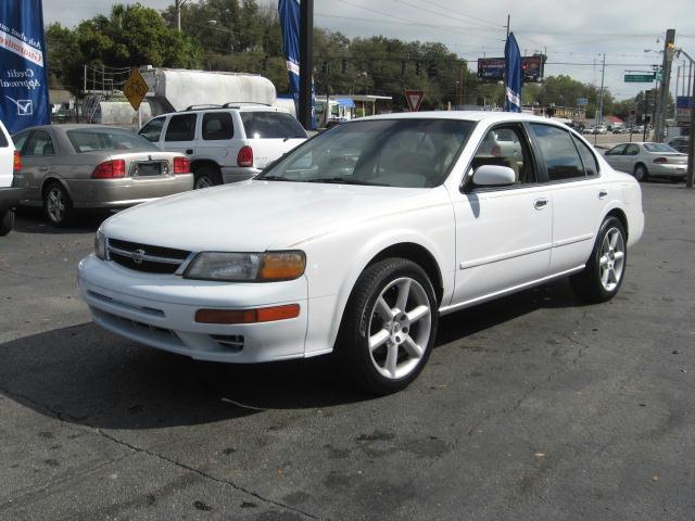 1997 Nissan Maxima Unknown