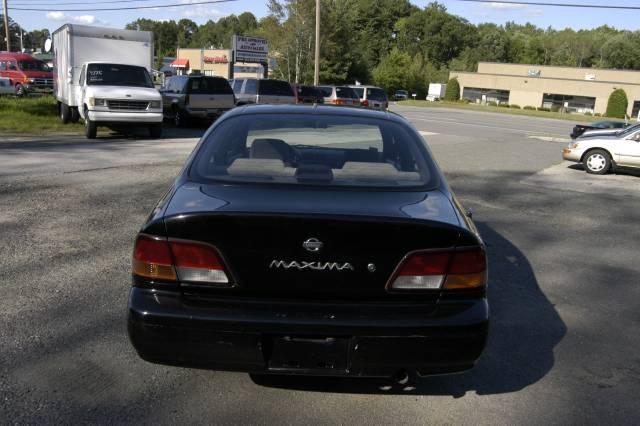 1997 Nissan Maxima Unknown