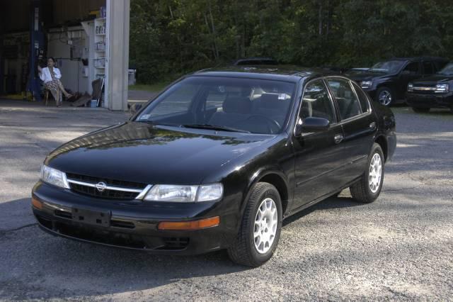 1997 Nissan Maxima Unknown