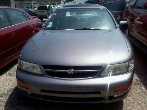 1997 Nissan Maxima SE