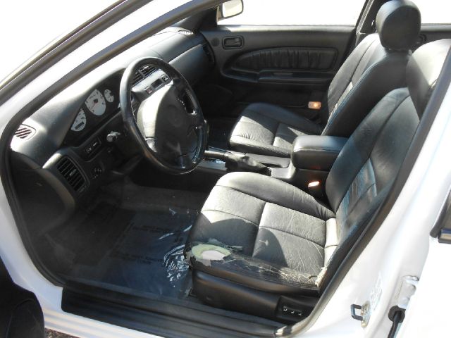 1998 Nissan Maxima SE