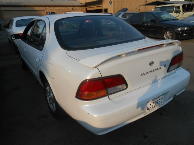 1998 Nissan Maxima 6 Speed Transmision