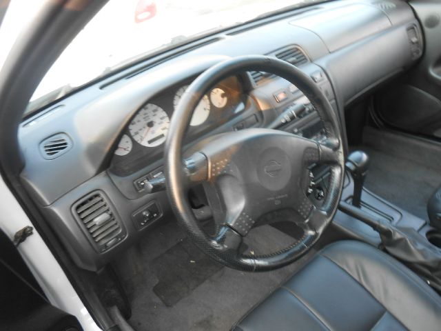 1998 Nissan Maxima 6 Speed Transmision