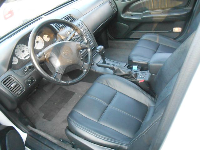 1998 Nissan Maxima 6 Speed Transmision