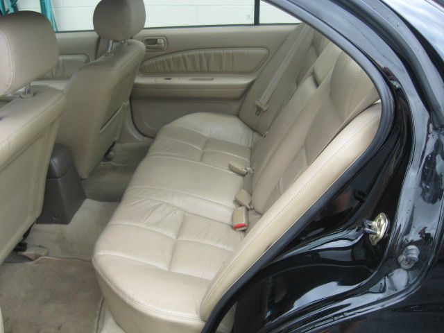 1999 Nissan Maxima SE