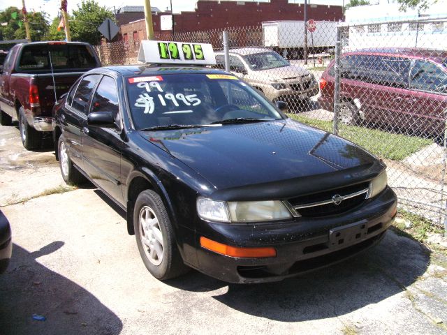 1999 Nissan Maxima Unknown