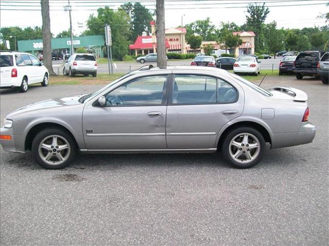 1999 Nissan Maxima Unknown