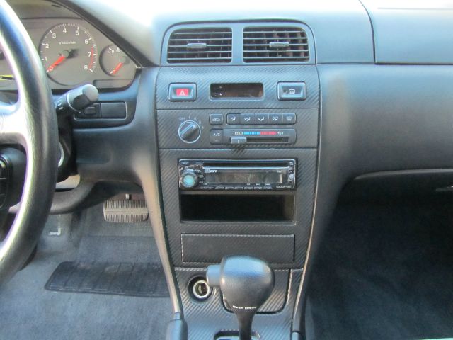 1999 Nissan Maxima SE