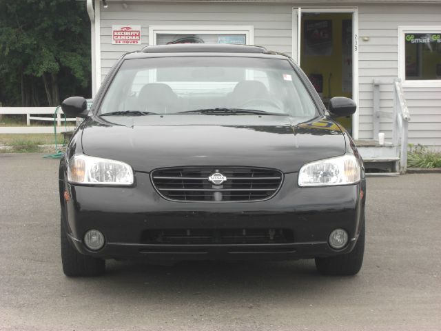 2000 Nissan Maxima SE