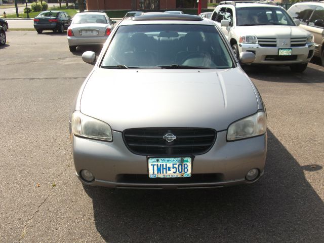 2000 Nissan Maxima LS Extended