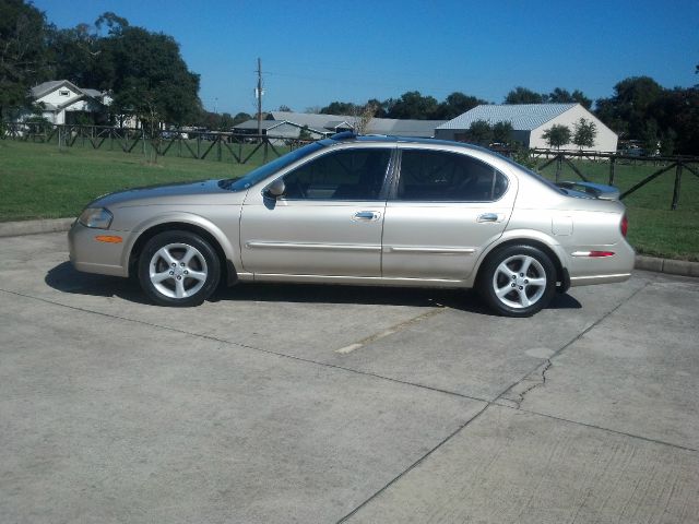 2000 Nissan Maxima 3.0 Quattro