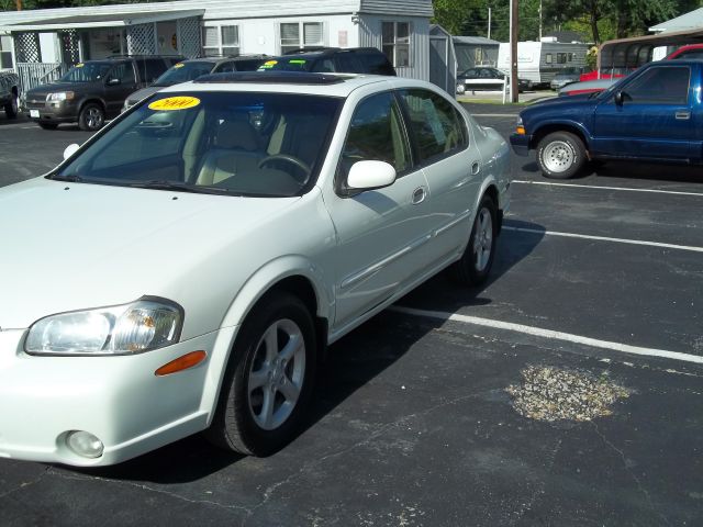 2000 Nissan Maxima 3.0 Quattro