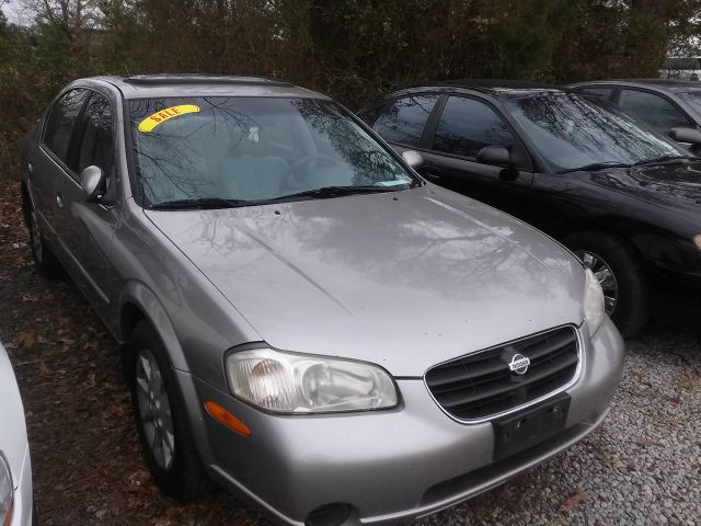 2000 Nissan Maxima SE