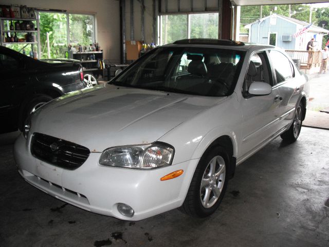 2000 Nissan Maxima 3.0 Quattro