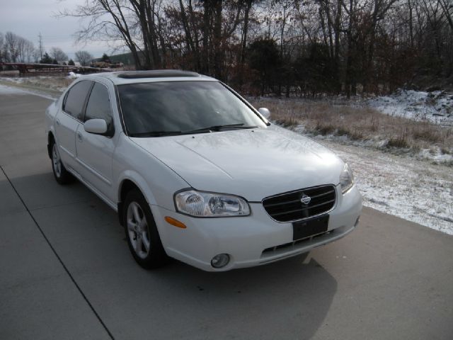 2000 Nissan Maxima 3.0 Quattro