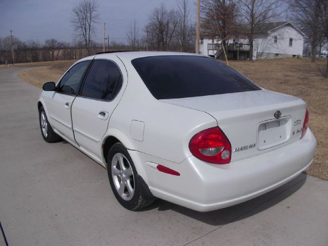 2000 Nissan Maxima 3.0 Quattro