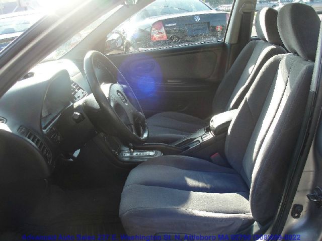 2000 Nissan Maxima SE