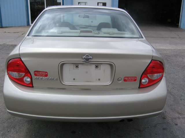 2000 Nissan Maxima 3.0 Quattro