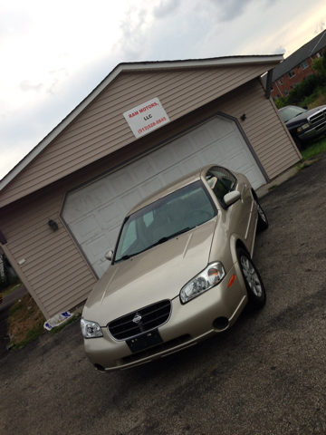 2000 Nissan Maxima SE