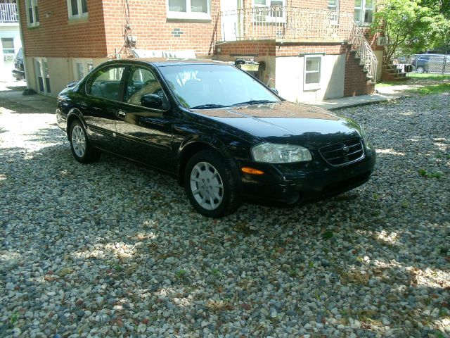 2001 Nissan Maxima SE