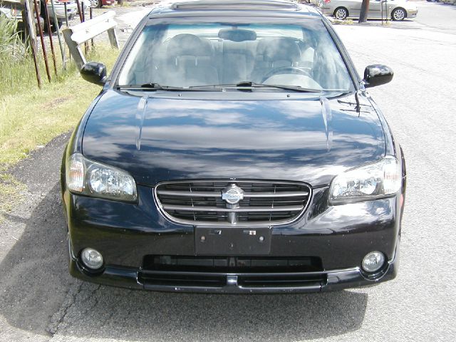 2001 Nissan Maxima SES Standard FF