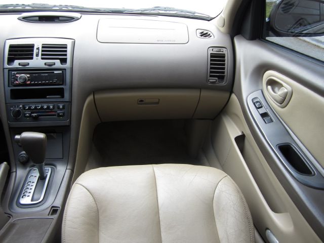 2001 Nissan Maxima 3.0 Quattro