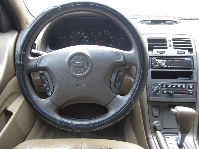 2001 Nissan Maxima 3.0 Quattro