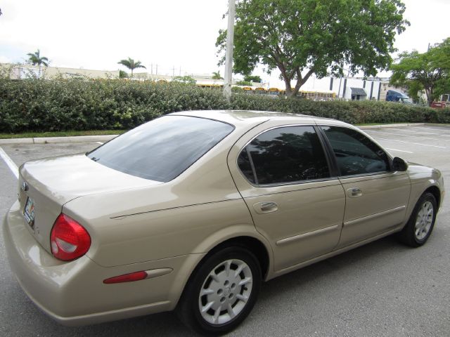 2001 Nissan Maxima 3.0 Quattro