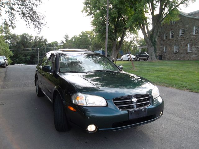 2001 Nissan Maxima SE