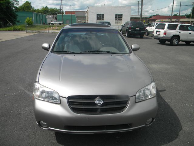 2001 Nissan Maxima SE