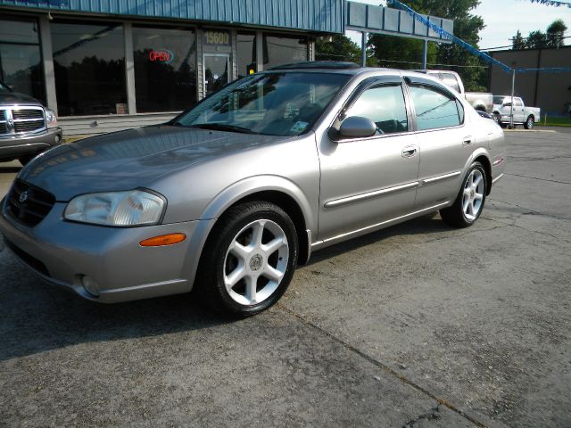 2001 Nissan Maxima SES Standard FF