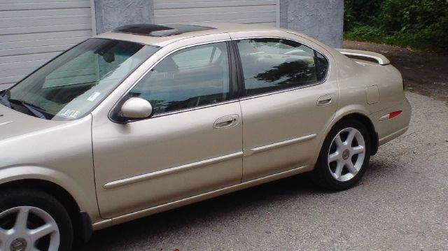 2001 Nissan Maxima SE