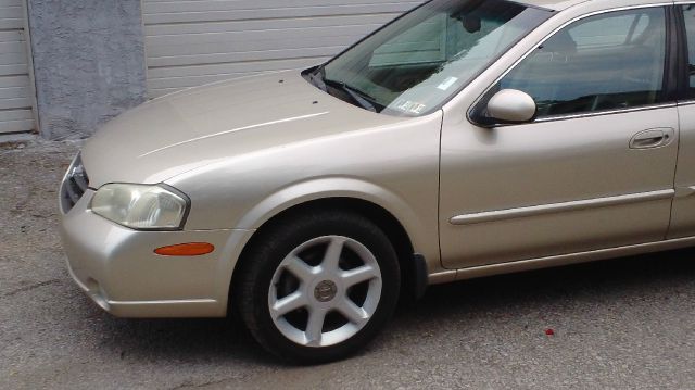 2001 Nissan Maxima SE