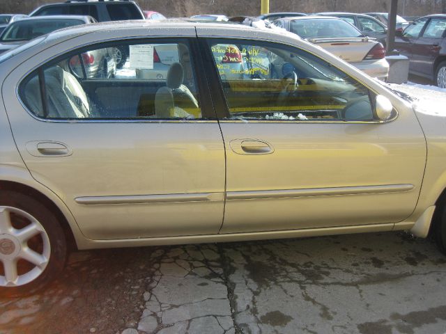 2001 Nissan Maxima SE