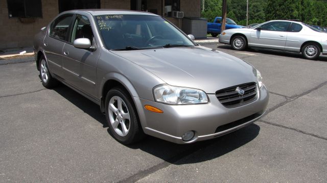 2001 Nissan Maxima SE