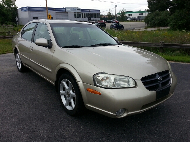 2001 Nissan Maxima SE